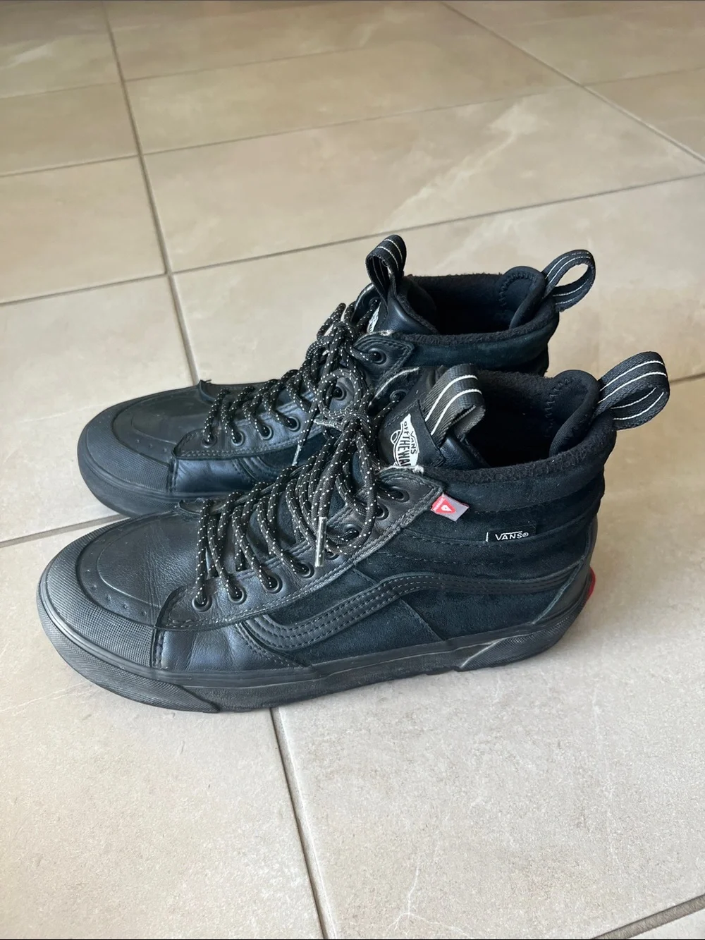 Vans Men’s Sk8-Hi Mte-2 Black High-Top Boots